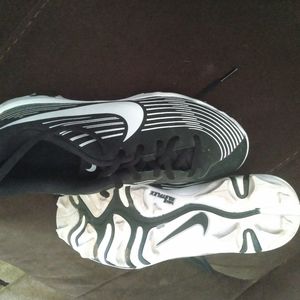 Nike softball Cleats 5Y